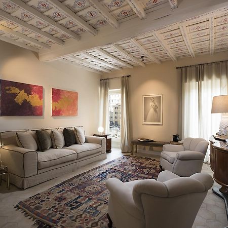 Palazzo Caruso Hotel Rome Exterior photo