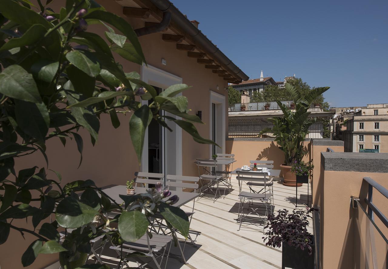 Palazzo Caruso Hotel Rome Exterior photo
